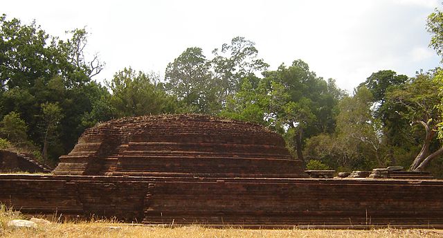 Velgama vehera stupa